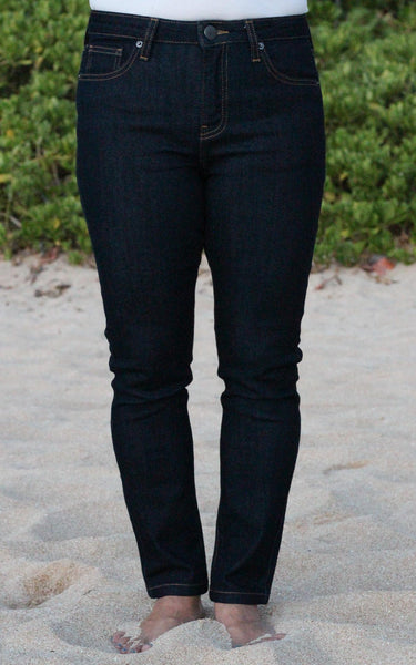 Mid-Rise Super Short Straight Leg Jeans
